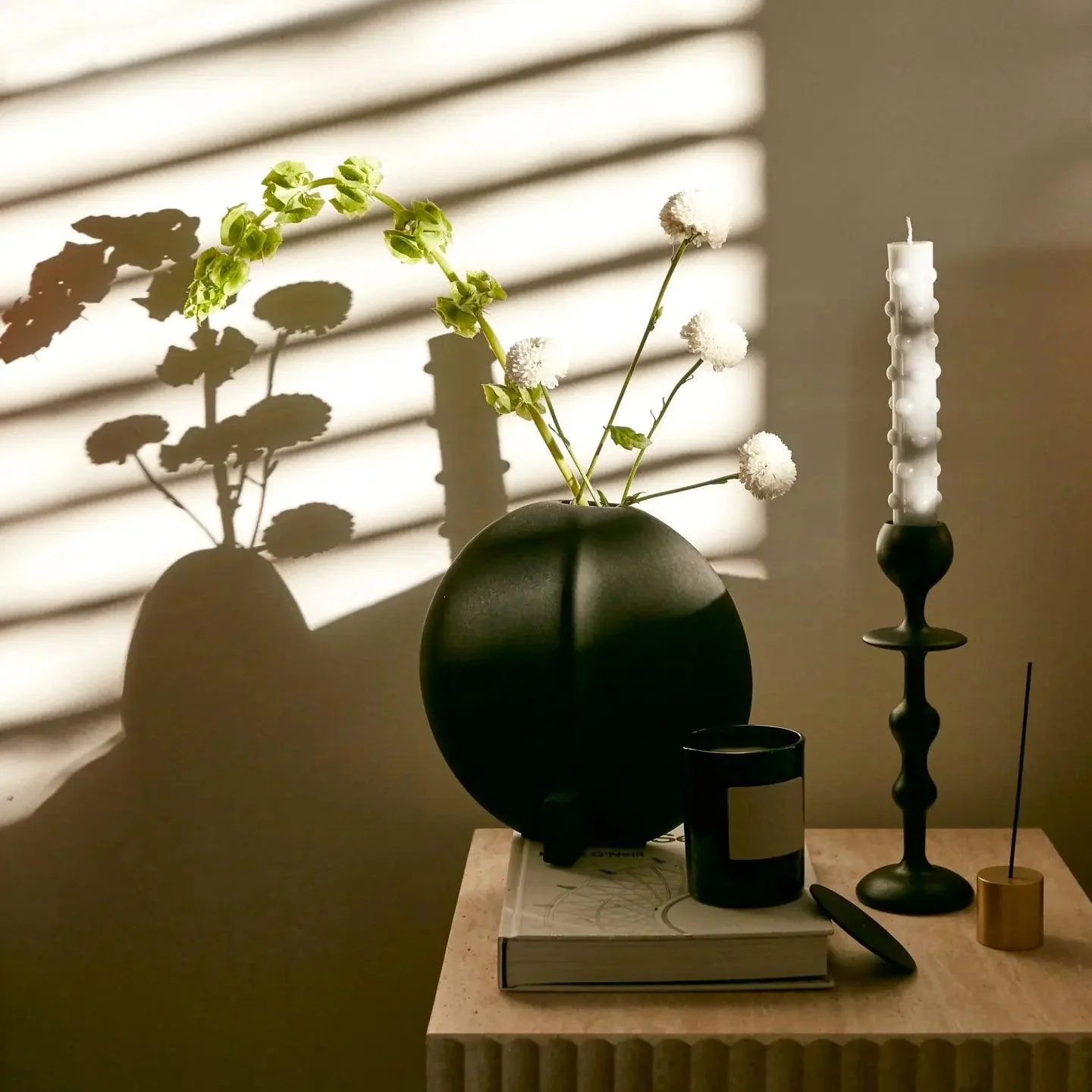 Infinity Candle Holder - Black Medium - Image 4